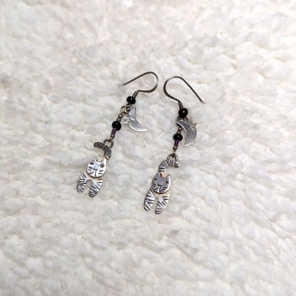 Vintage "Far-fetched" Sterling Silver Kitty Cat Dangle Earrings - Picture 3 of 8